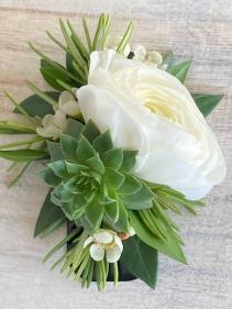 NEW No pin Boutonniere