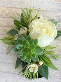 NEW No pin Boutonniere